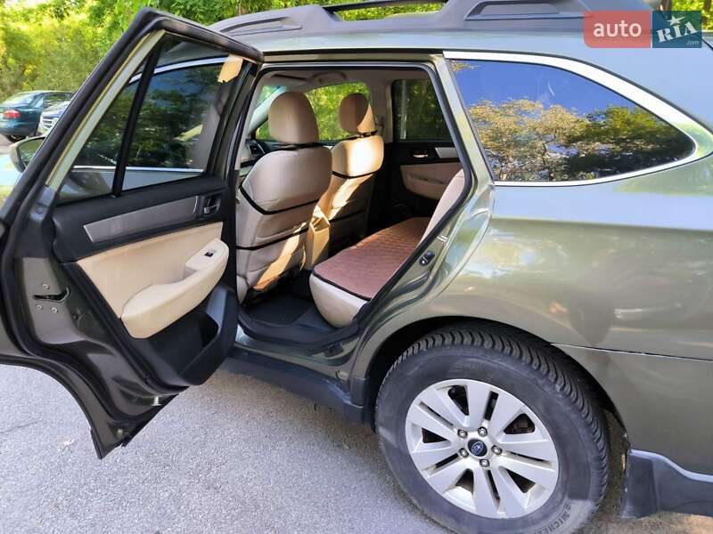 Універсал Subaru Outback 2014 в Дніпрі