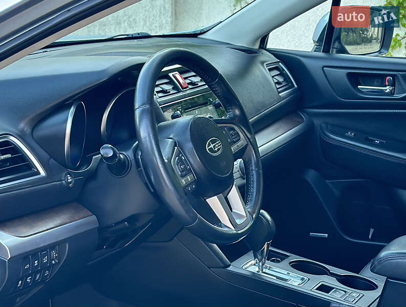 Універсал Subaru Outback 2015 в Одесі