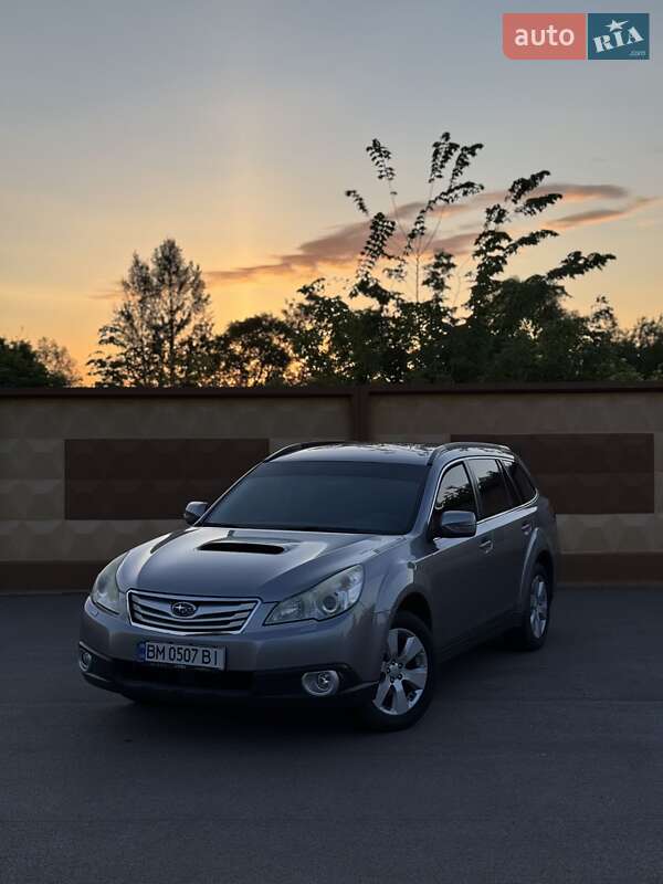 Subaru Outback 2010