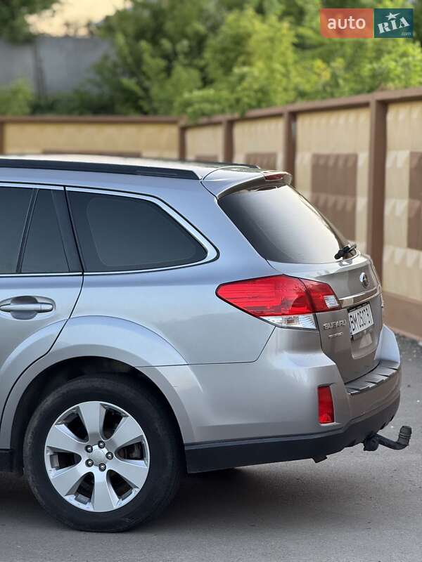 Универсал Subaru Outback 2010 в Киеве фото 12 Универсал Subaru Outback 2010 в Киеве