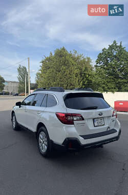Универсал Subaru Outback 2018 в 