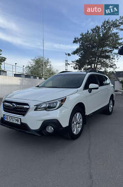 Универсал Subaru Outback 2018 в 