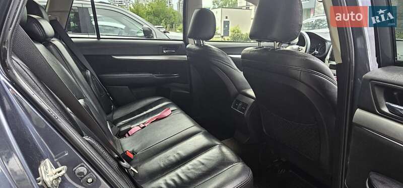 Універсал Subaru Outback 2013 в Львові