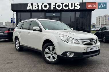 Универсал Subaru Outback 2010 в Киеве