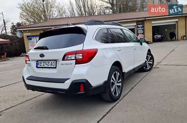 Универсал Subaru Outback 2018 в 