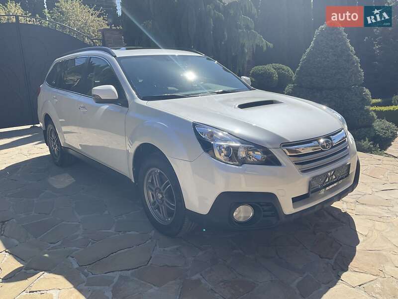 Универсал Subaru Outback 2014 в Ровно