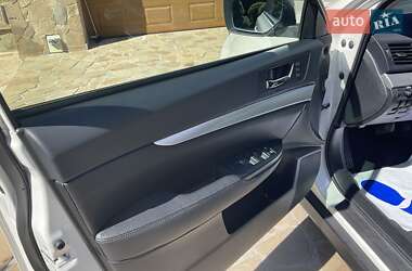 Универсал Subaru Outback 2014 в 