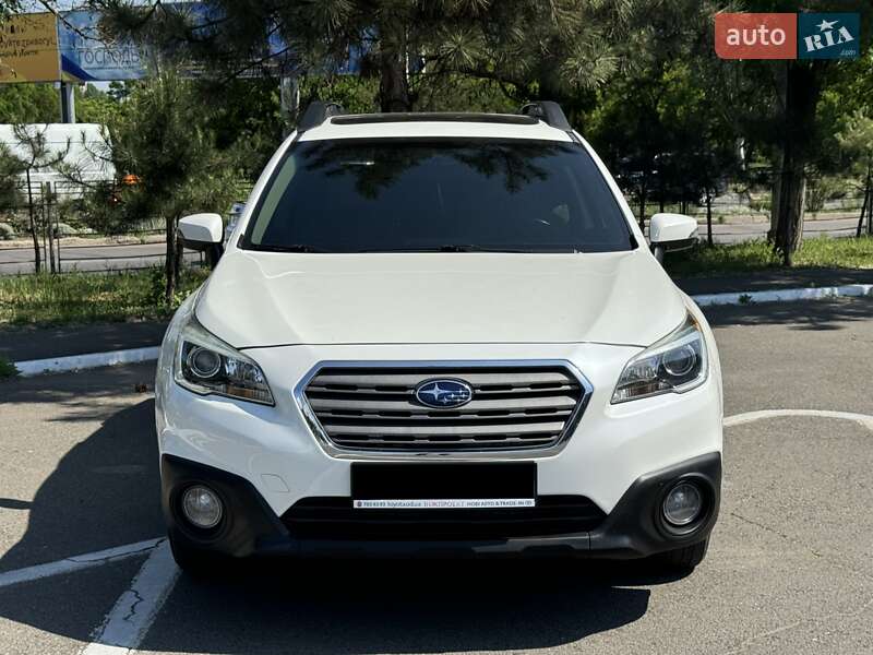 Subaru Outback 2016