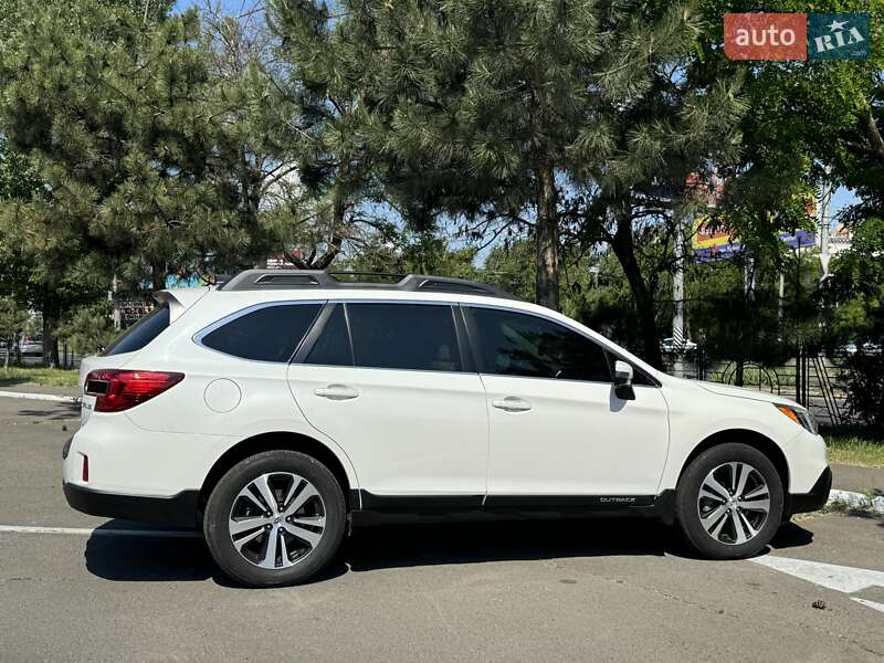 Універсал Subaru Outback 2016 в Одесі