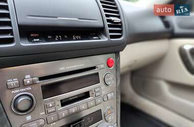 Универсал Subaru Outback 2004 в 
