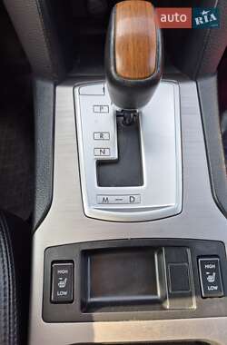 Универсал Subaru Outback 2014 в 