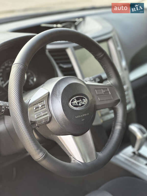 Універсал Subaru Outback 2010 в Львові