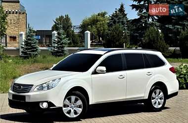 Универсал Subaru Outback 2011 в Днепре