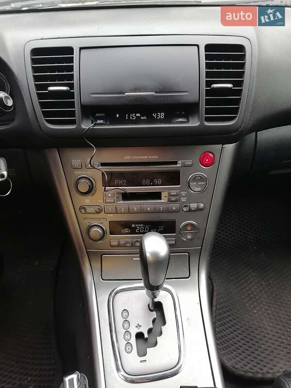 Універсал Subaru Outback 2005 в Жовтих Водах фото 43 Універсал Subaru Outback 2005 в Жовтих Водах