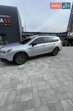 Универсал Subaru Outback 2017 в Днепре