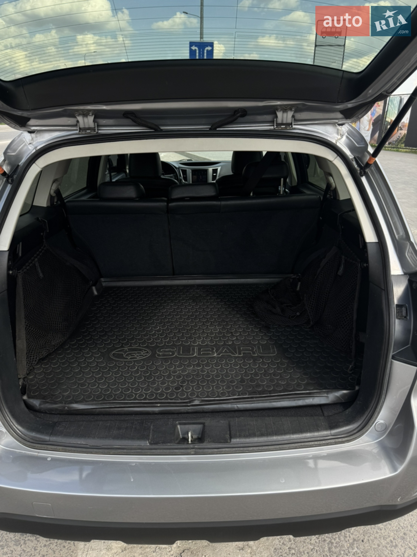 2011 Subaru Outback - мініатюра 15