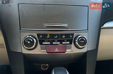 Універсал Subaru Outback 2010 в 