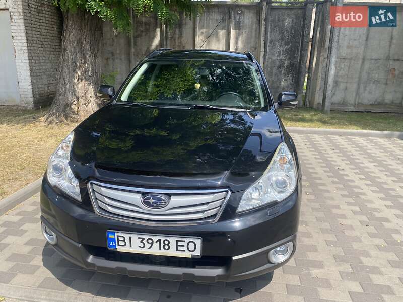 Универсал Subaru Outback 2010 в Лубнах