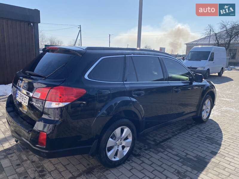 Универсал Subaru Outback 2010 в Лубнах