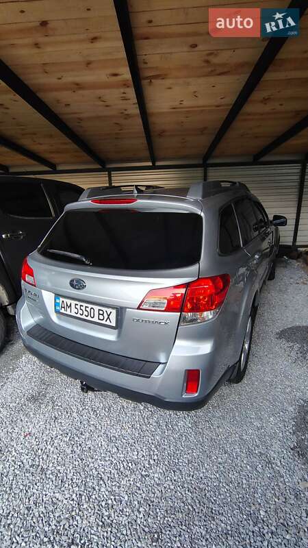 Универсал Subaru Outback 2012 в Житомире