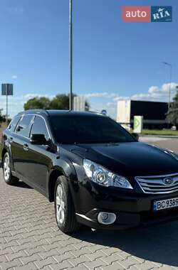 Универсал Subaru Outback 2011 в Буске