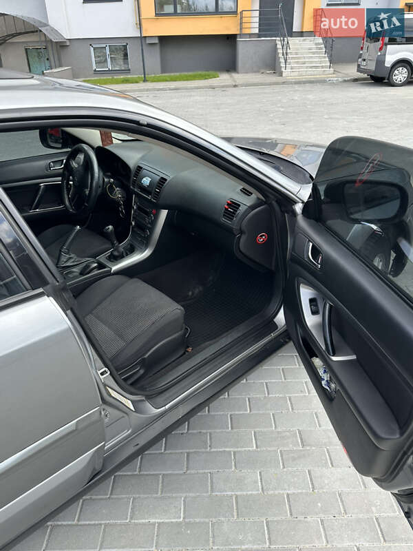 Універсал Subaru Outback 2005 в Вінниці