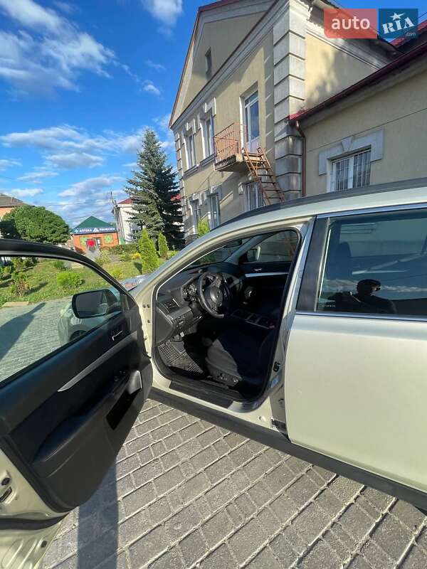 Універсал Subaru Outback 2009 в Володимирці