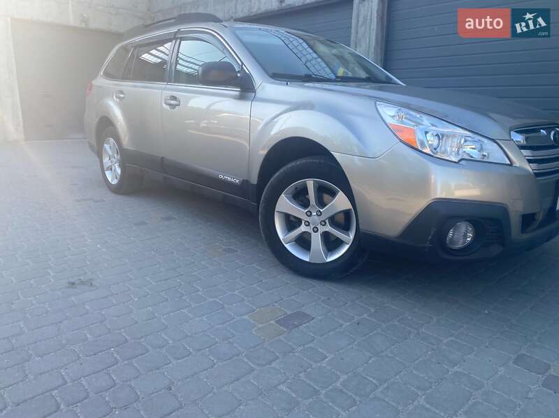 Универсал Subaru Outback 2014 в Тернополе