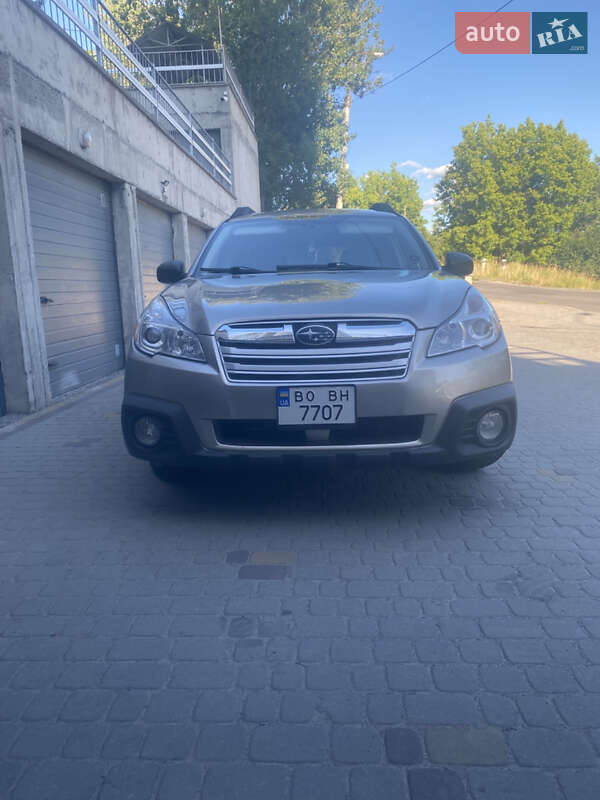 Универсал Subaru Outback 2014 в Тернополе