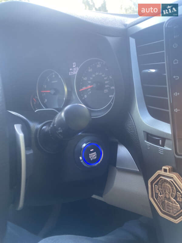 Универсал Subaru Outback 2014 в Тернополе