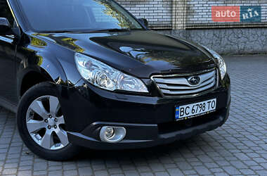 Универсал Subaru Outback 2011 в 