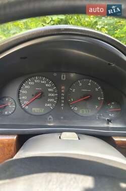 Универсал Subaru Outback 1999 в 