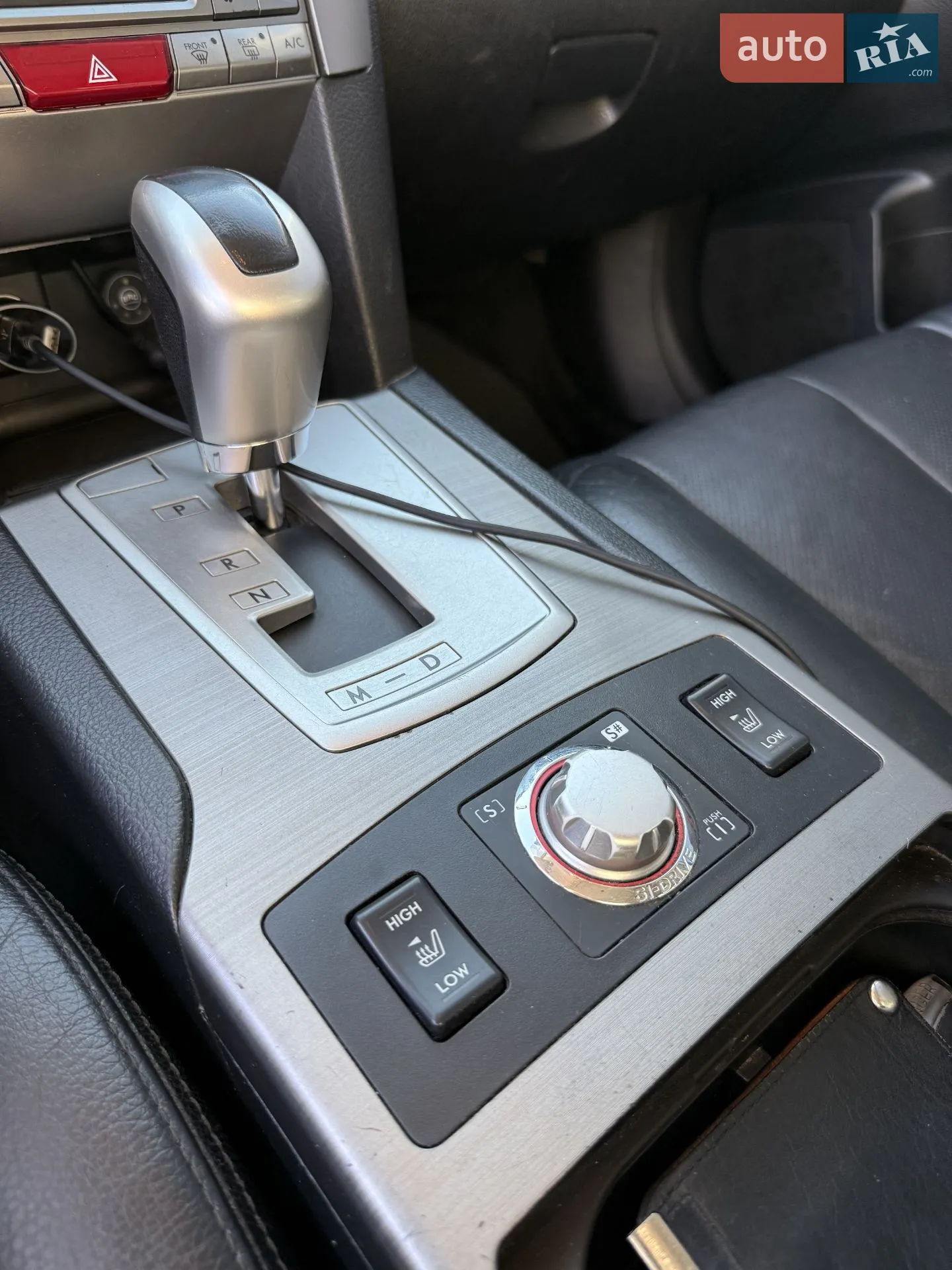 2010 Subaru Outback - мініатюра 17