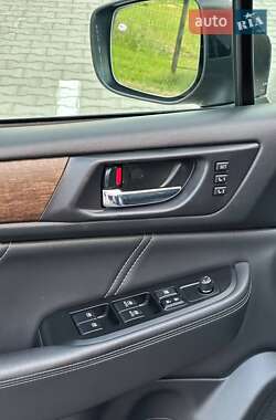 Универсал Subaru Outback 2017 в 