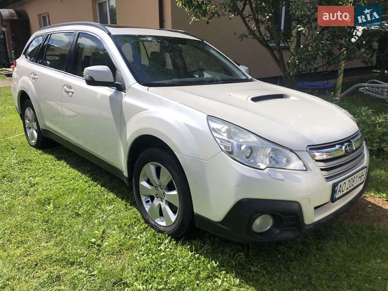 Subaru Outback 2014