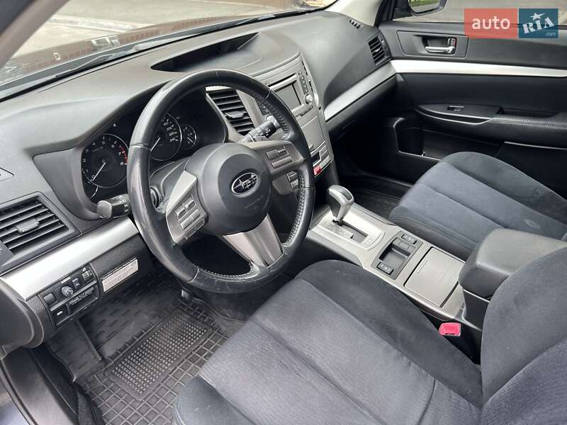 Универсал Subaru Outback 2012 в Киеве фото 14 Универсал Subaru Outback 2012 в Киеве