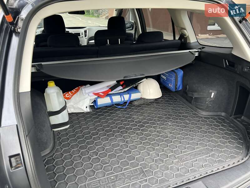 Универсал Subaru Outback 2012 в Киеве фото 24 Универсал Subaru Outback 2012 в Киеве