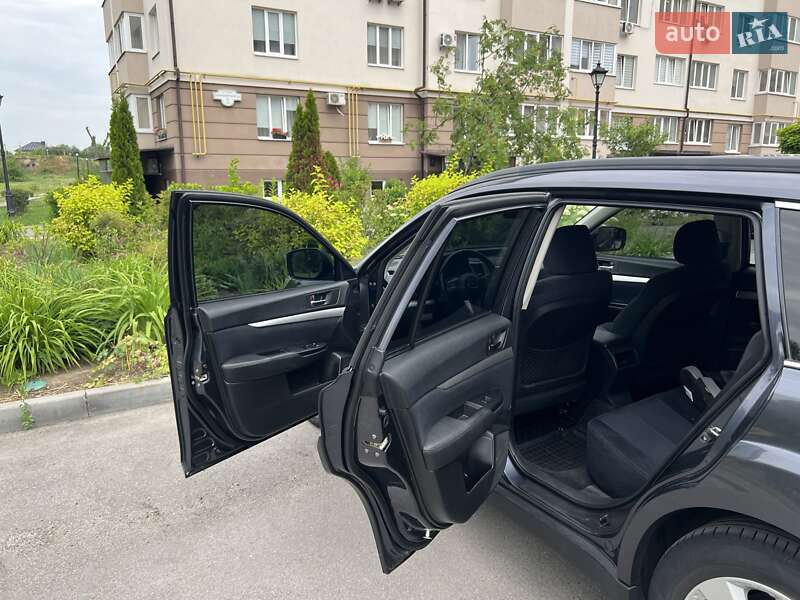 Универсал Subaru Outback 2012 в Киеве фото 34 Универсал Subaru Outback 2012 в Киеве