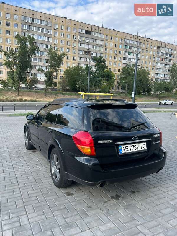 Универсал Subaru Outback 2006 в Днепре