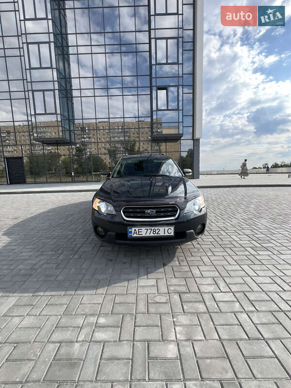 Универсал Subaru Outback 2006 в Днепре