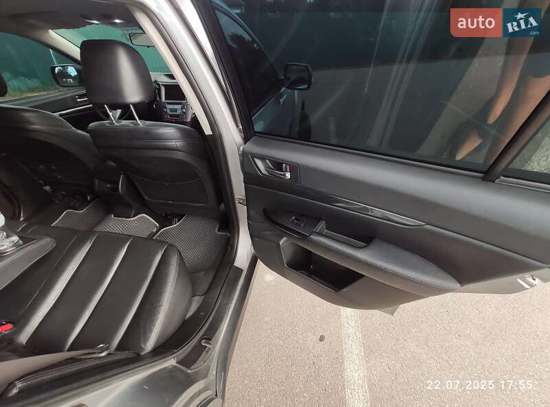 Универсал Subaru Outback 2009 в Ивано-Франковске