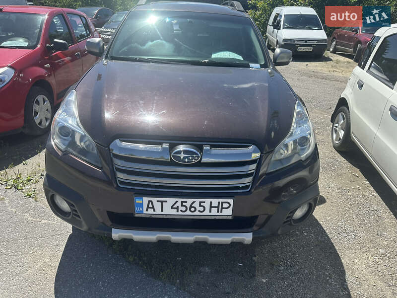 Subaru Outback 2012
