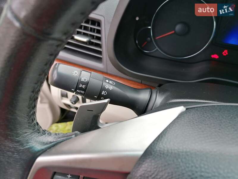 Универсал Subaru Outback 2013 в Каменском