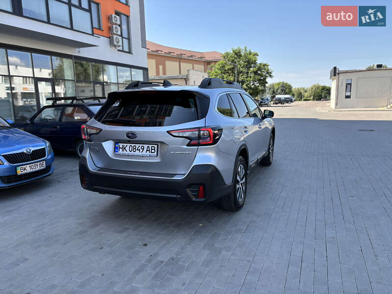 Универсал Subaru Outback 2021 в Вараше