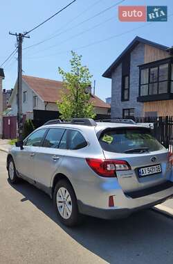 Универсал Subaru Outback 2015 в Киеве