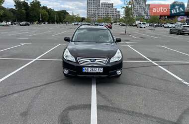 Универсал Subaru Outback 2010 в Киеве