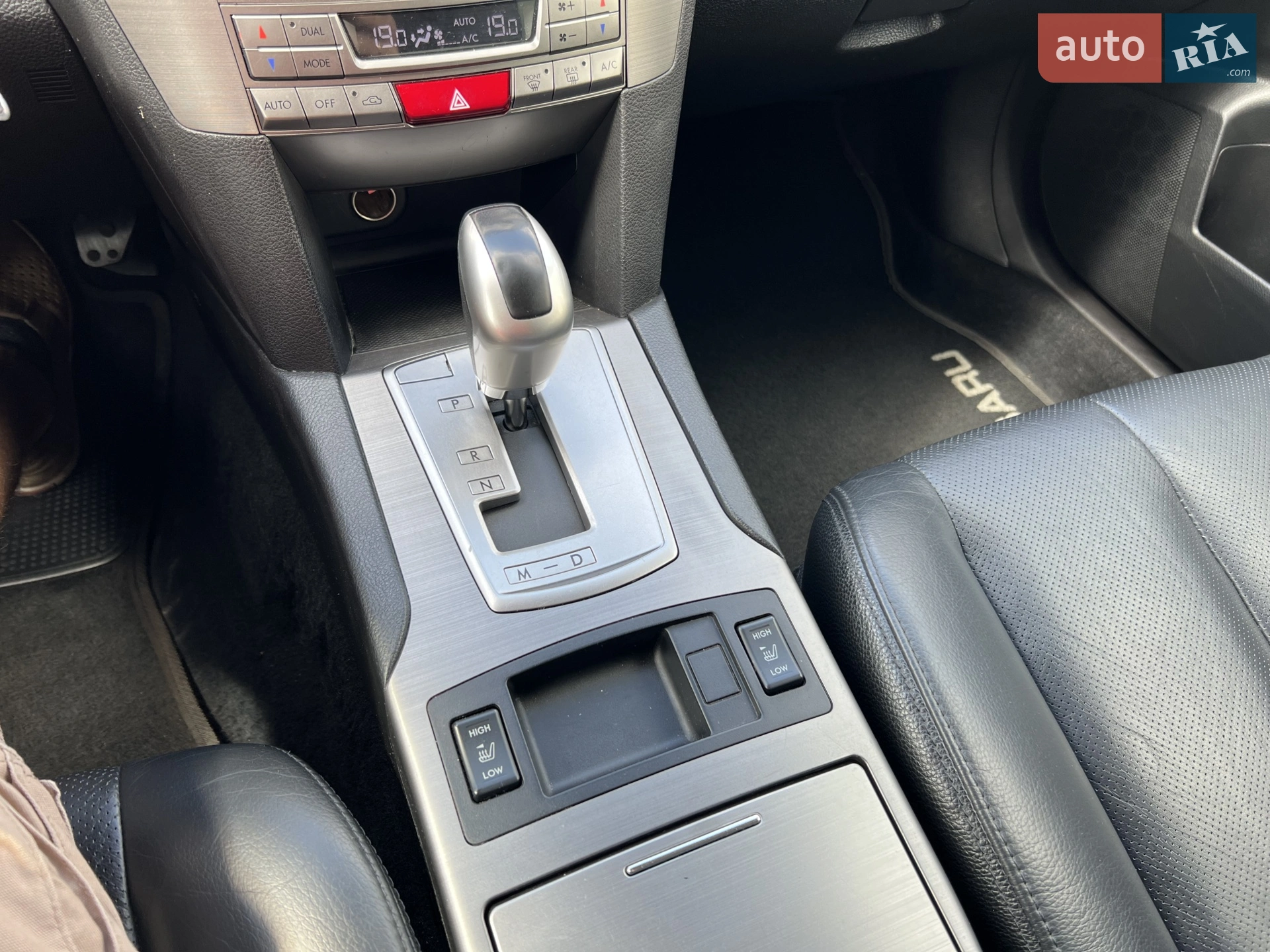 2010 Subaru Outback - мініатюра 20