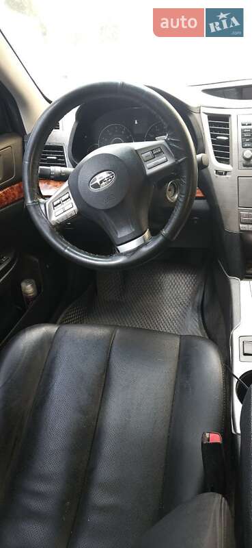 Универсал Subaru Outback 2012 в Житомире фото 3 Универсал Subaru Outback 2012 в Житомире
