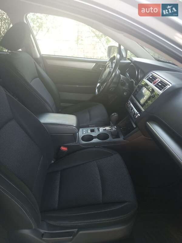 Универсал Subaru Outback 2015 в Днепре