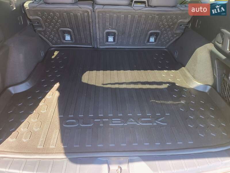 Внедорожник / Кроссовер Subaru Outback 2023 в Виннице